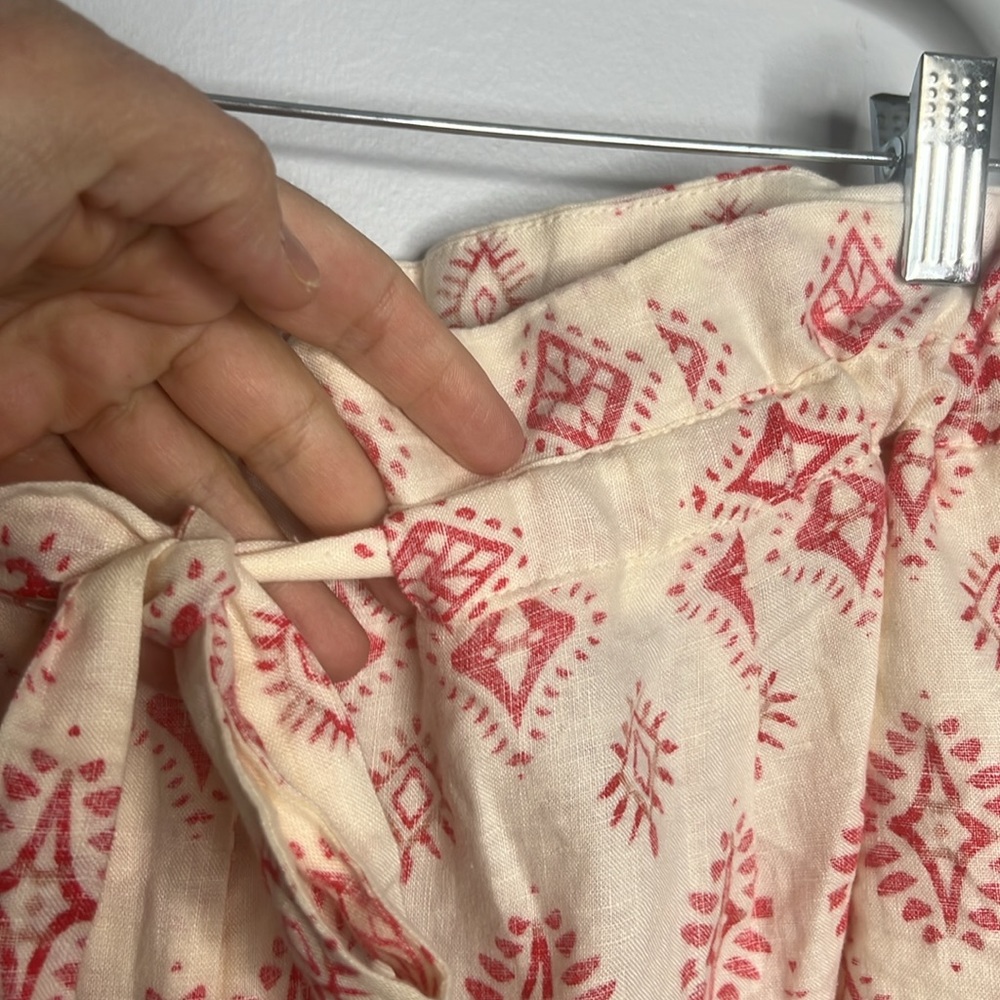 Artisan NY Cream & Red Linen Shorts - Picture 7 of 7